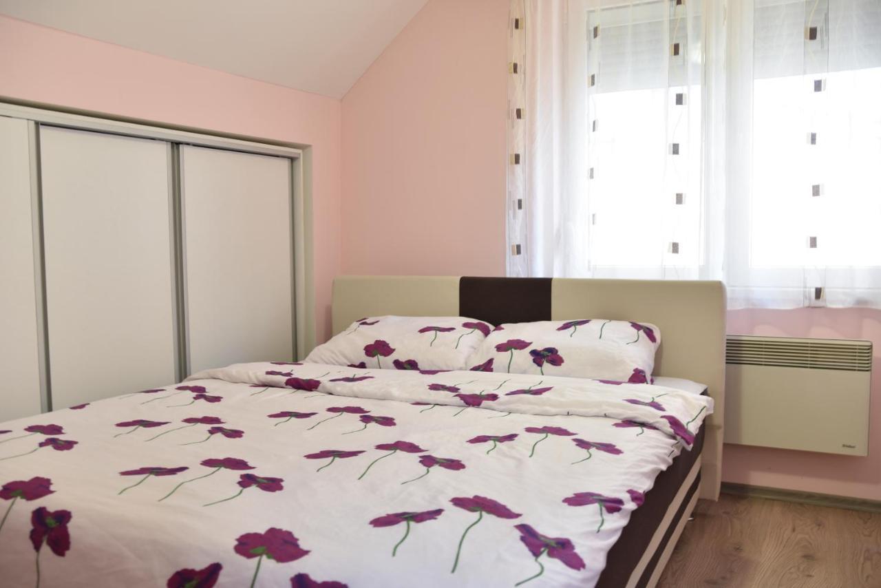 Berlin apartment Brčko Buitenkant foto